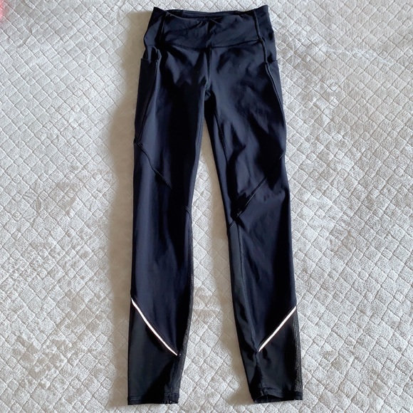 High Waisted Lululemon Mesh Leggings - Picture 3 of 4